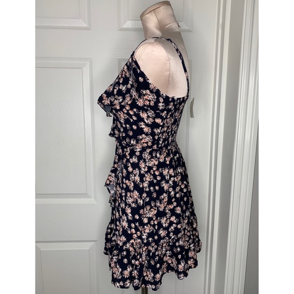 NWT Aeropostale Floral Mini Dress Sz XS - Picture 2 of 7